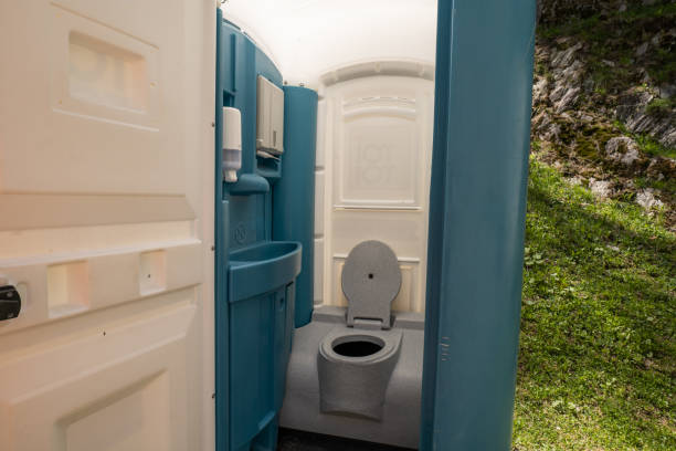 Best Portable restroom trailer rental  in Pottsville, AR